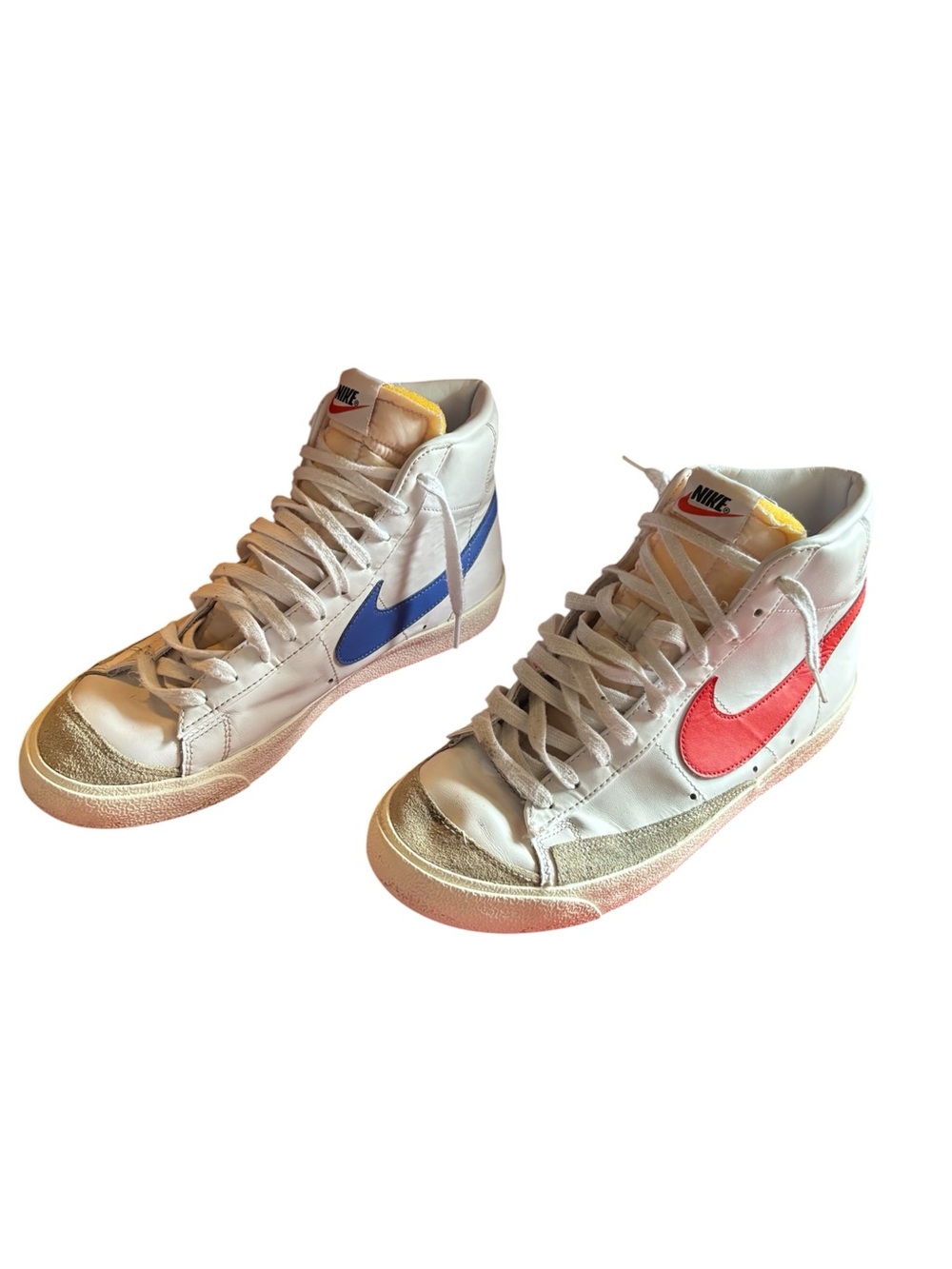 Nike Blazer 77 Men’s High-Top Sneakers with Blue and Red Swoosh Used